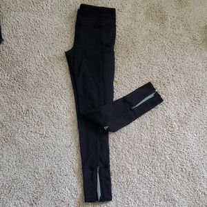 Ivivva by Lululemon || Black Leggings